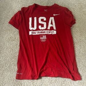 Nike USA Red 2016 Training Center Shirt, Sz M